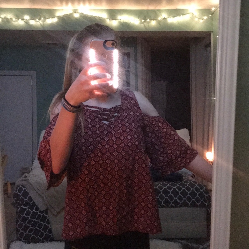 Arizona off the shoulder tank top
